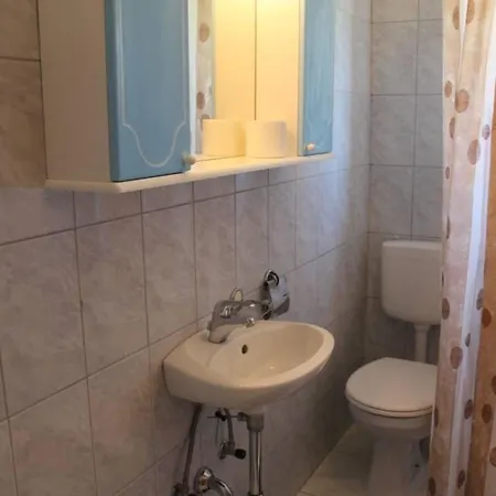 Apartament Fuer 7 Personen 1 Kind Ca 85 M In Novi Vinodolski, Adriakueste Kroatien Kvarner Bucht Novi Vinodolski