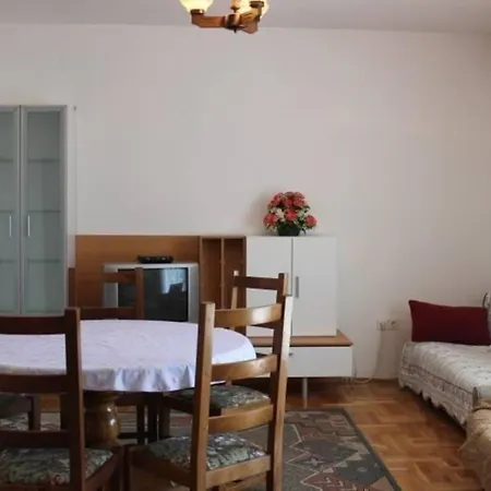 Fuer 7 Personen 1 Kind Ca 85 M In Novi Vinodolski, Adriakueste Kroatien Kvarner Bucht Apartment Novi Vinodolski