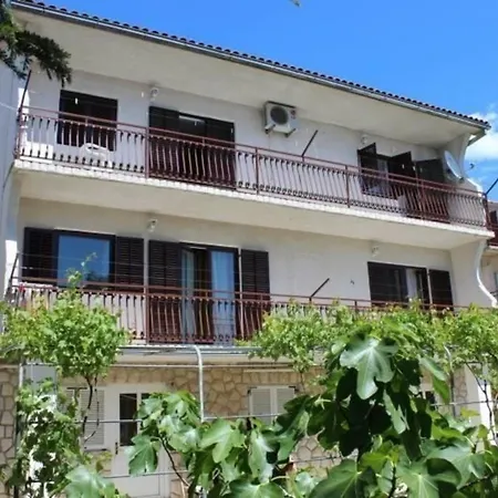 Fuer 7 Personen 1 Kind Ca 85 M In Novi Vinodolski, Adriakueste Kroatien Kvarner Bucht Novi Vinodolski